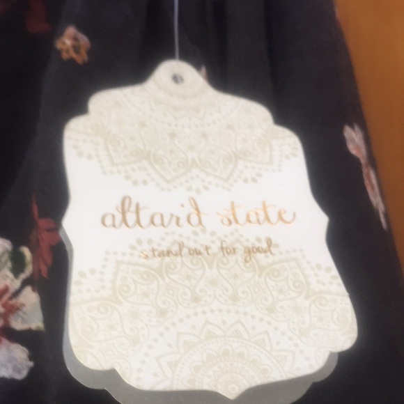 Altar’d State Boho Cinch Waist Crop Top NWT - Picture 5 of 7